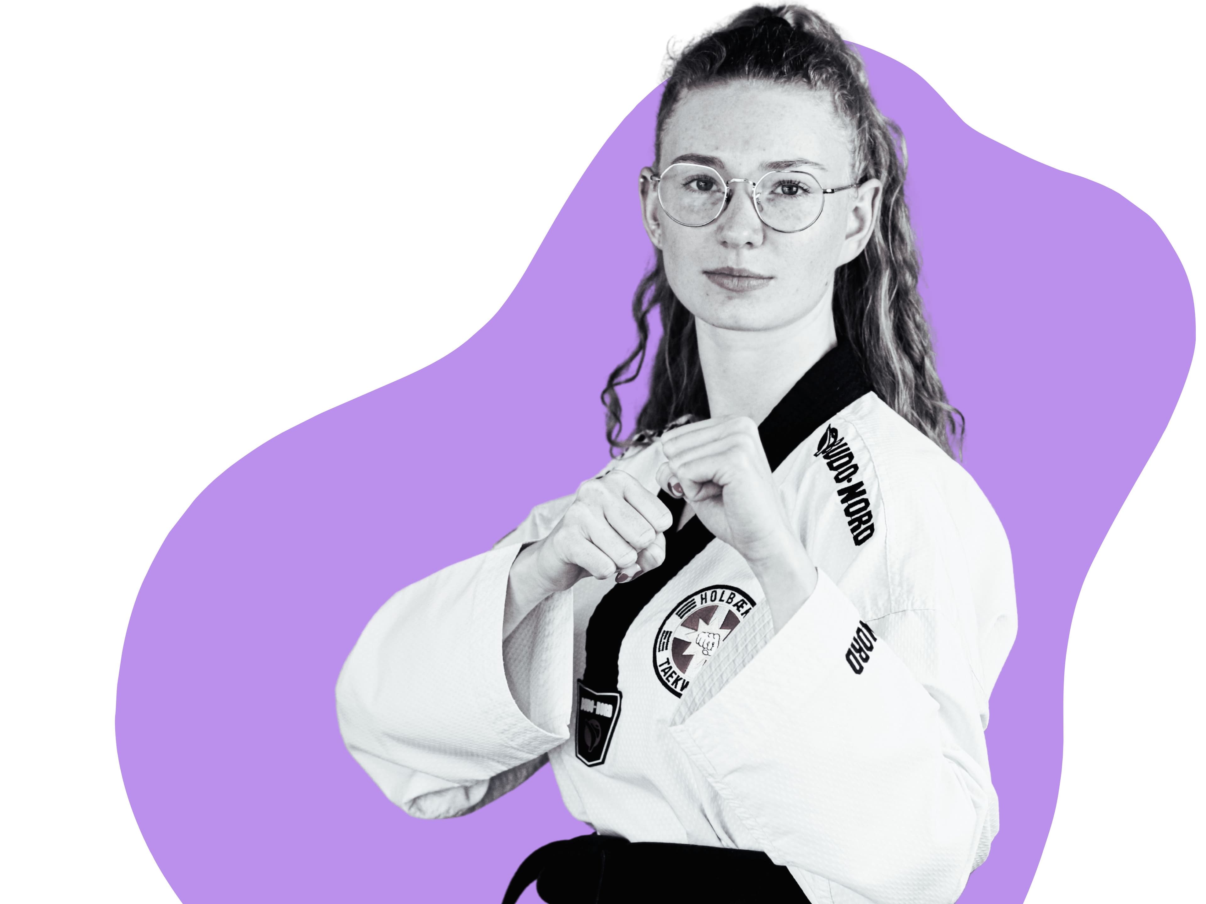 Line er revisor og har sort bælte i taekwondo